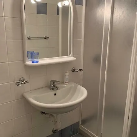 6 Bed In Apartament Baja Sardinia