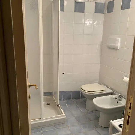 6 Bed In Apartament Baja Sardinia
