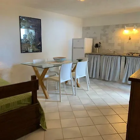 Appartamento 6 Bed In Baja Sardinia